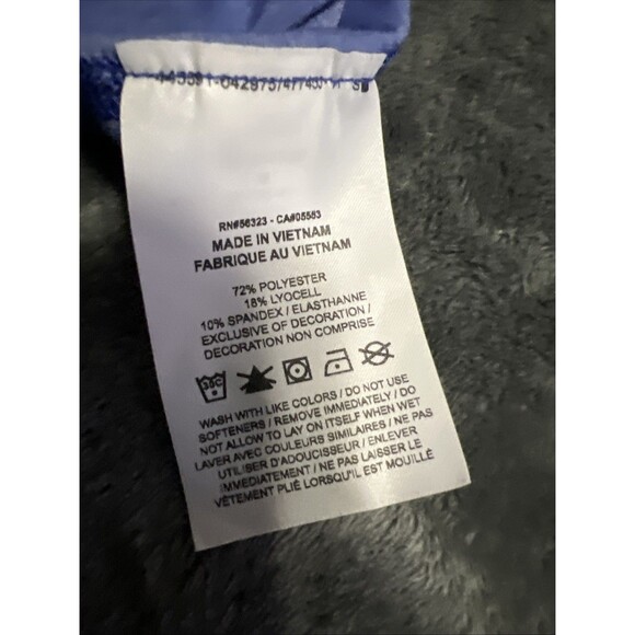 Medium Nike Yoga Mens Dri FIT Training Tank Top BV4036 431 Lapis/Aluminium/Black - Picture 3 of 7